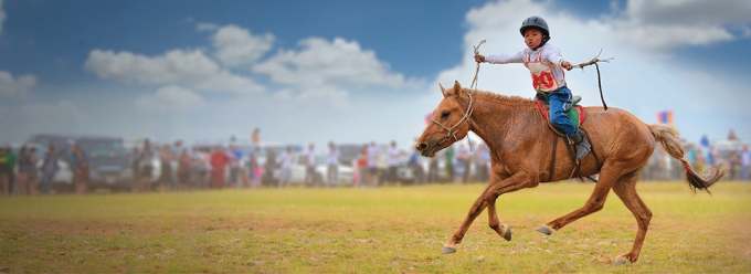 Operating hours during Naadam Holiday 